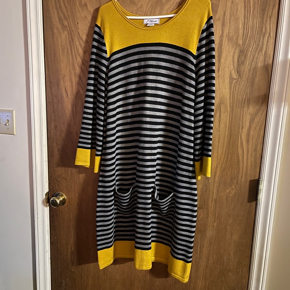Sweater dress